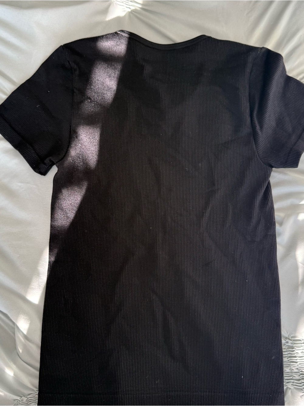2 Express Seamless Ribbed Tees - Picture 5 of 5